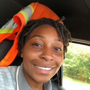 Meet your Posher, Dajha